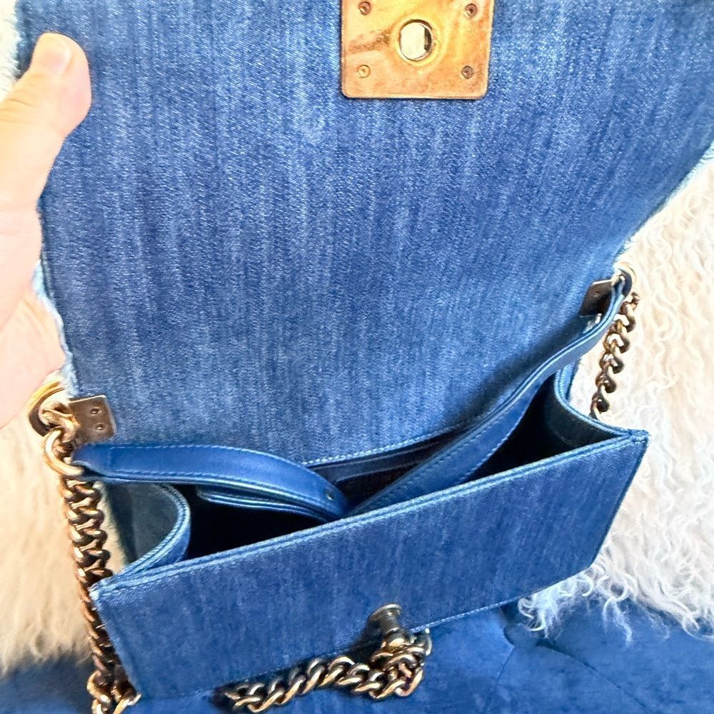 Chanel Boy Chain Shoulder Bag Blue - Picture 5 of 7